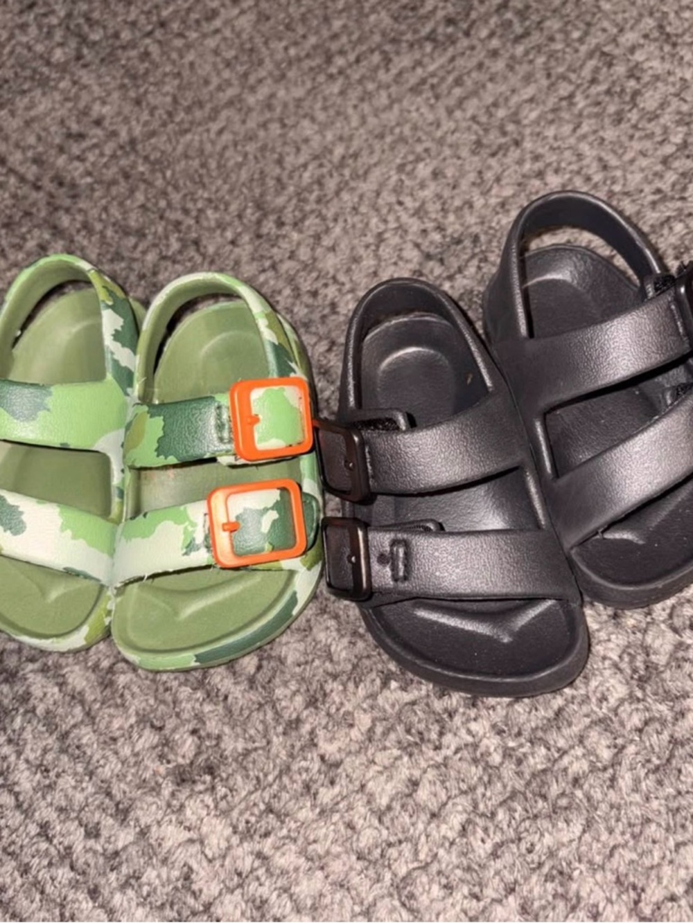Kids Dual-Buckle Sandals in Green Camo and Black